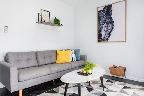 Modern Beach Front Apartment - Accommodation in Surfers Paradise 2