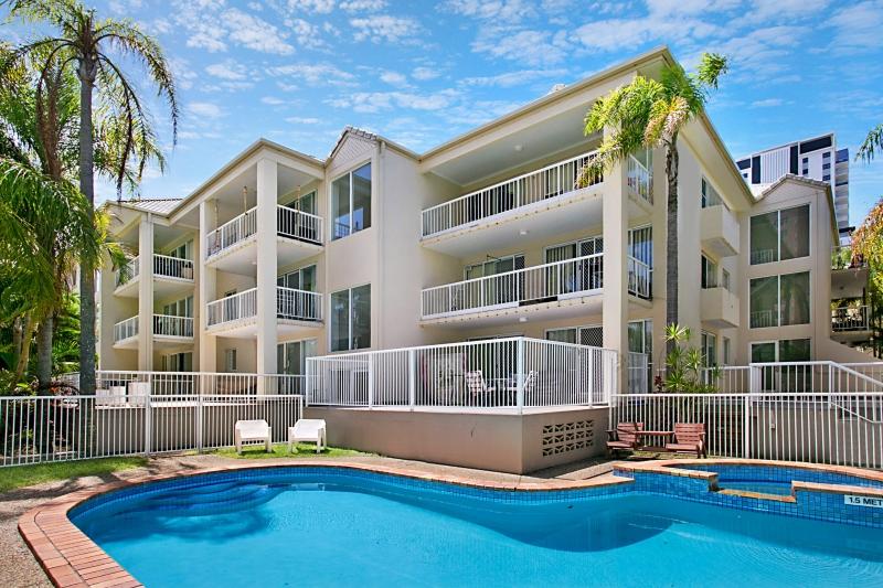 Broadbeach QLD Accommodation in Surfers Paradise