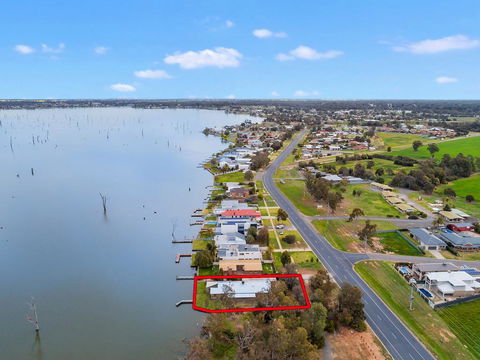 Mulwala Lakeside Waterfront - Accommodation in Surfers Paradise 2