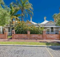 myOZexp Palmerston Lodge - Accommodation in Surfers Paradise