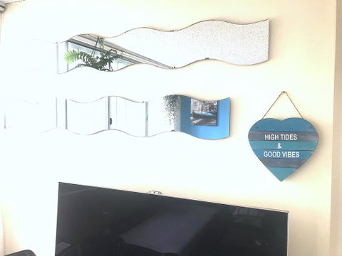Namely Manly - Accommodation in Surfers Paradise 1