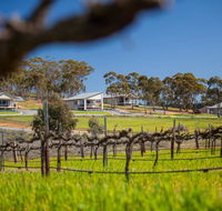 Neagles Retreat Villas - Accommodation in Surfers Paradise