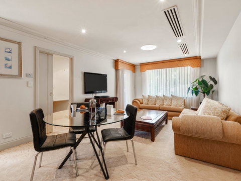 The Peninsula Riverside Serviced Apartments - Accommodation in Surfers Paradise 9
