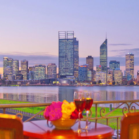 The Peninsula Riverside Serviced Apartments - Accommodation in Surfers Paradise 0