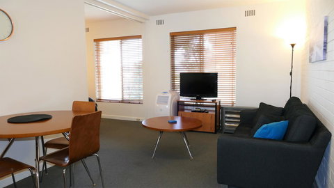 Dowler Apartments Subiaco - Accommodation in Surfers Paradise 41