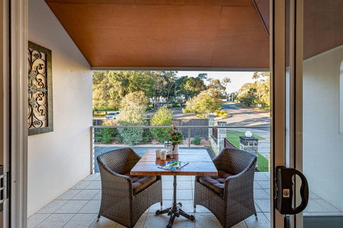 Prideau\'s Of Margaret River - Accommodation in Surfers Paradise 22