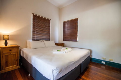 Captain Stirling Hotel - Accommodation in Surfers Paradise 28
