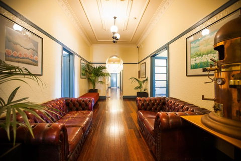 Captain Stirling Hotel - Accommodation in Surfers Paradise 31