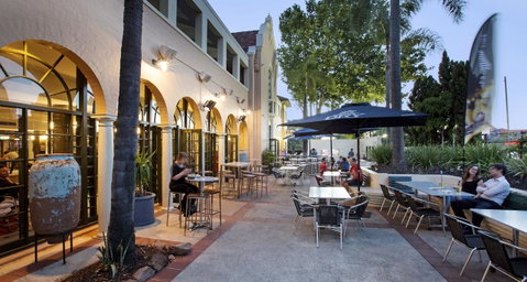 Captain Stirling Hotel - Accommodation in Surfers Paradise 5