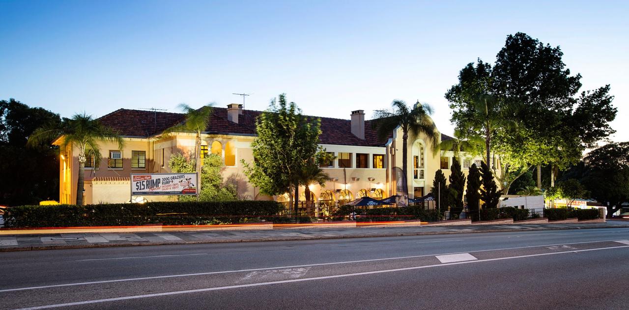 Nedlands WA Accommodation in Surfers Paradise