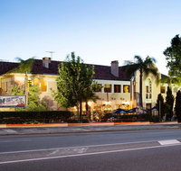Captain Stirling Hotel - Accommodation in Surfers Paradise