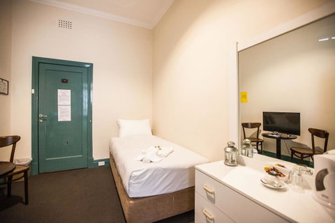 Captain Stirling Hotel - Accommodation in Surfers Paradise 34
