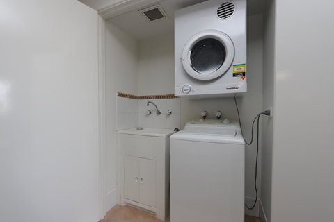 Hillarys Marina Apartment - Accommodation in Surfers Paradise 22