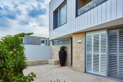 The Urban Beach House - Accommodation in Surfers Paradise 18