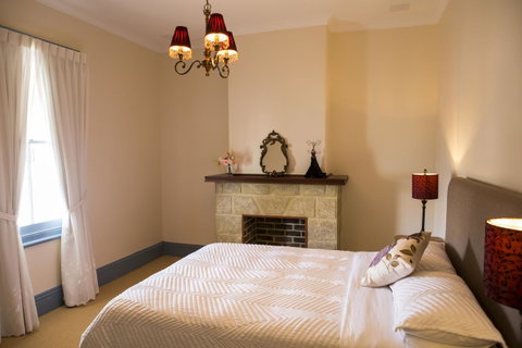 Spencer Cottage - Accommodation in Surfers Paradise 16