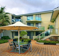 Scarborough Beach Front Resort - Shell Ten - Accommodation in Surfers Paradise