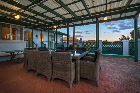 Serpentine Rose - Accommodation in Surfers Paradise 16