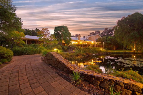 Stay Margaret River - Accommodation in Surfers Paradise 0