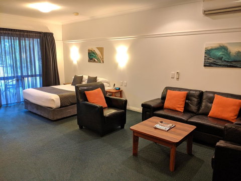 Stay Margaret River - Accommodation in Surfers Paradise 7