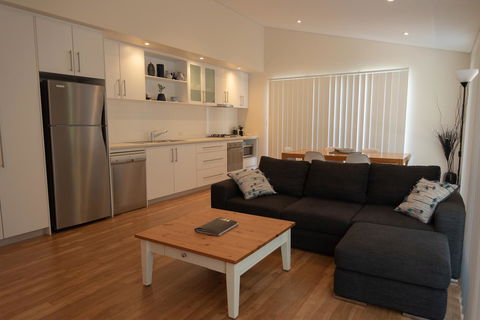 Cape Villas Dunsborough Unit 2 - Accommodation in Surfers Paradise 0