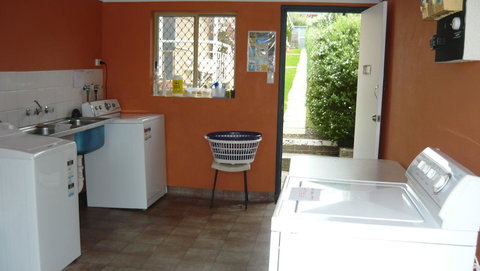 Albany Apartments - Accommodation in Surfers Paradise 15