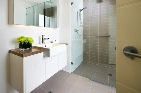 Claremont Quarter Luxury Apartment - Accommodation in Surfers Paradise 9