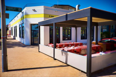 Cottesloe Artist's Beach Retreat - Accommodation in Surfers Paradise 7
