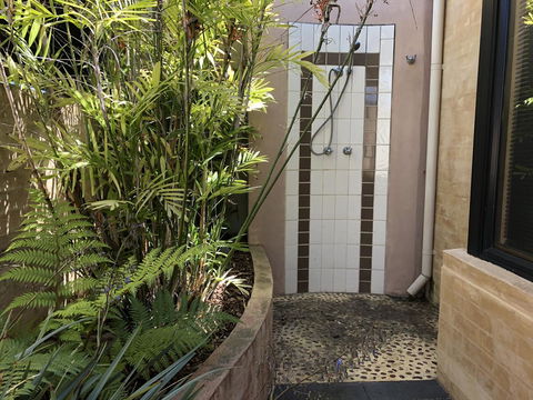 BeachHideaway@Scarborough - Accommodation in Surfers Paradise 31