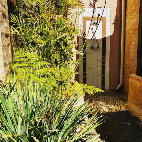 BeachHideaway@Scarborough - Accommodation in Surfers Paradise 10