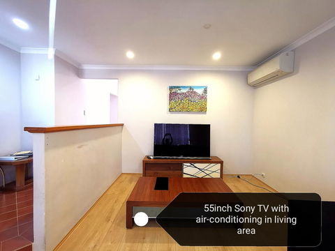 Cosy Easy Access Home Near Perth CBD And Fremantle - Accommodation in Surfers Paradise 5