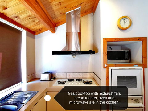 Cosy Easy Access Home Near Perth CBD And Fremantle - Accommodation in Surfers Paradise 10