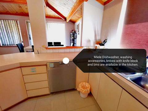 Cosy Easy Access Home Near Perth CBD And Fremantle - Accommodation in Surfers Paradise 8