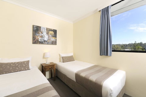 Lodestar Waterside Apartments - Accommodation in Surfers Paradise 39