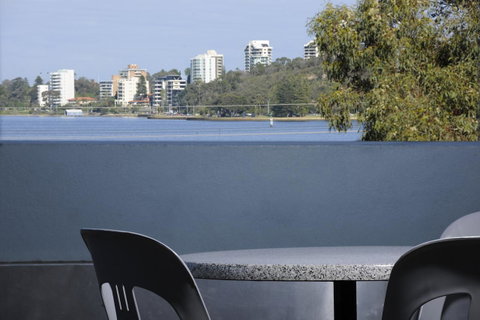 Lodestar Waterside Apartments - Accommodation in Surfers Paradise 27