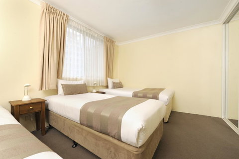Lodestar Waterside Apartments - Accommodation in Surfers Paradise 33