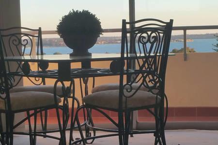 High Tor - Accommodation in Surfers Paradise 1