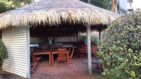 High Tor - Accommodation in Surfers Paradise 23