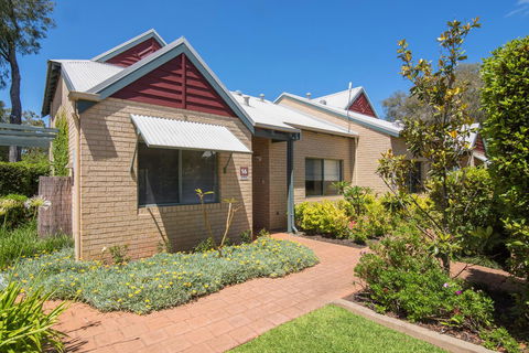 Bayshore Beachside Resort - Accommodation in Surfers Paradise 13