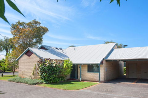Bayshore Beachside Resort - Accommodation in Surfers Paradise 31