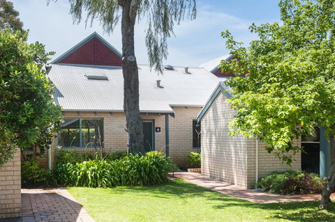 Bayshore Beachside Resort - Accommodation in Surfers Paradise 20