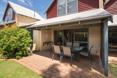Bayshore Beachside Resort - Accommodation in Surfers Paradise 14