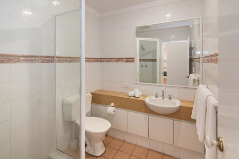 Bayshore Beachside Resort - Accommodation in Surfers Paradise 44
