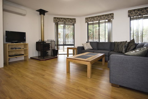 Margaret River Hideaway & Farmstay - Accommodation in Surfers Paradise 8