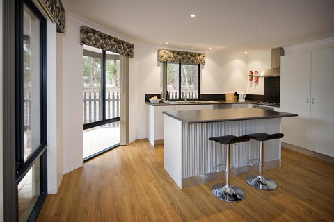 Margaret River Hideaway & Farmstay - Accommodation in Surfers Paradise 4