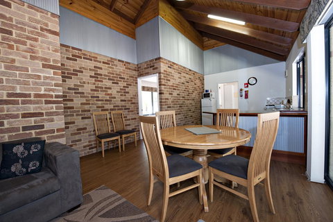 Margaret River Hideaway & Farmstay - Accommodation in Surfers Paradise 13