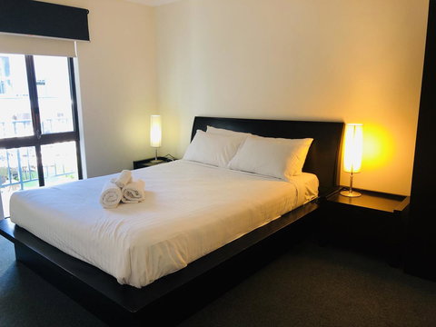 Seashore Memories - Sleeps 3 - Accommodation in Surfers Paradise 6