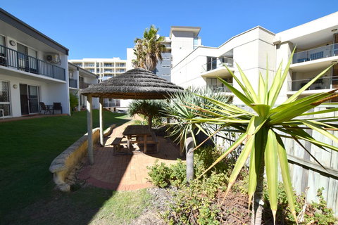 Seashore Memories - Sleeps 3 - Accommodation in Surfers Paradise 13