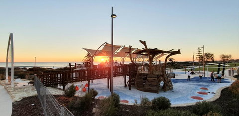 West Beach Lagoon 202 - Quiet & Ground Floor! - Accommodation in Surfers Paradise 24