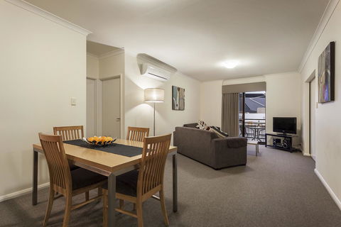 Best Western Northbridge Apartments - Accommodation in Surfers Paradise 18