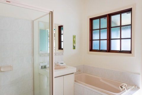 Riverglen Chalets - Accommodation in Surfers Paradise 20